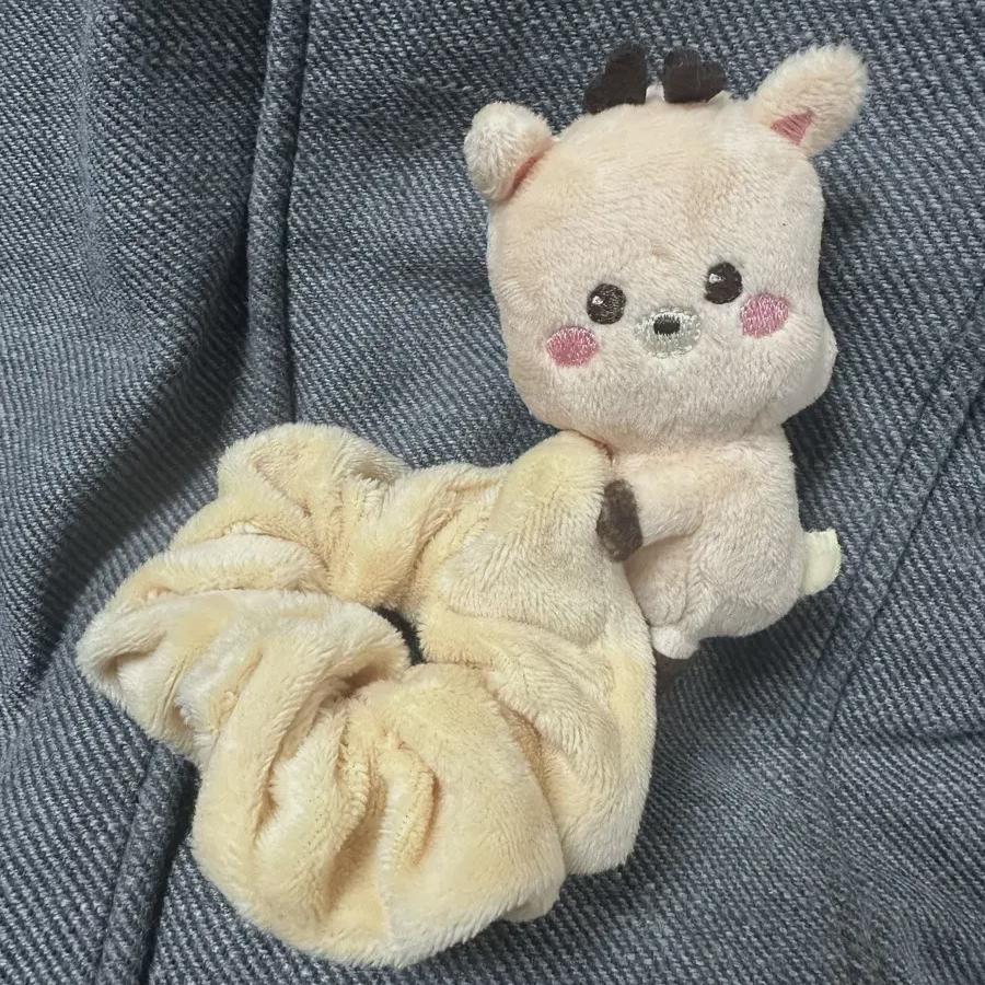 

Riize Sungchan Urak Balm Scrunch