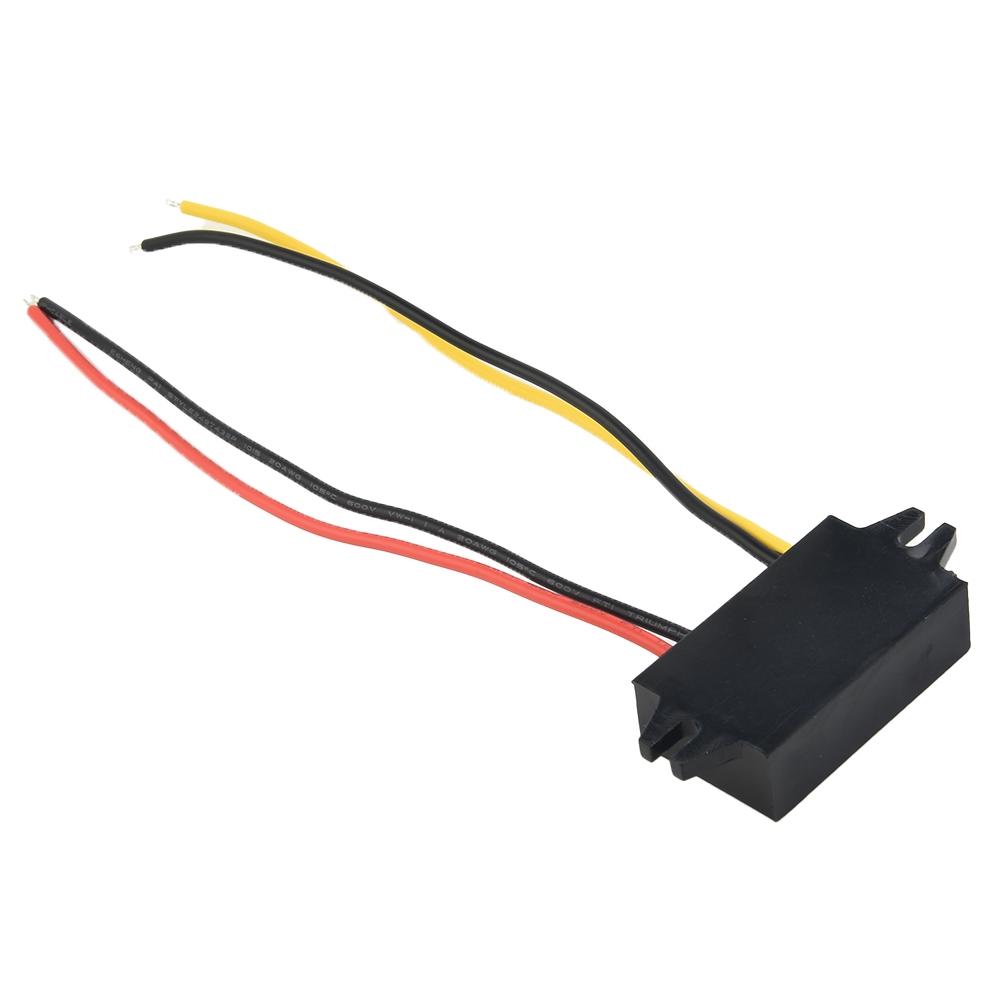 Stabilisateur 12V vers 5V 3A 15W Protection contre les surintensités