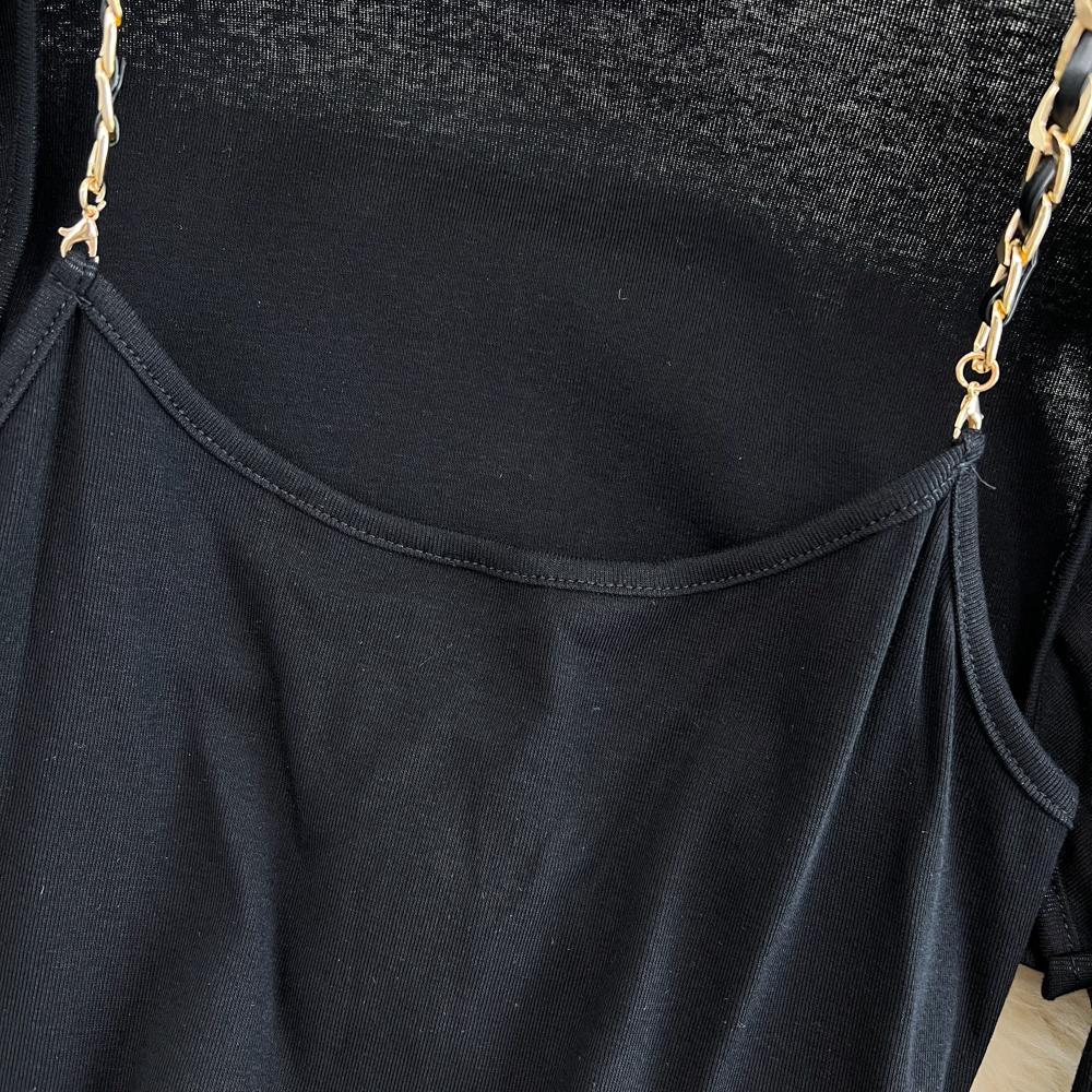 Fashion Suit Women Autumn Chain Halter Camisole Three-Piece Shawl Coat High Waist Bag Hip Skirt
