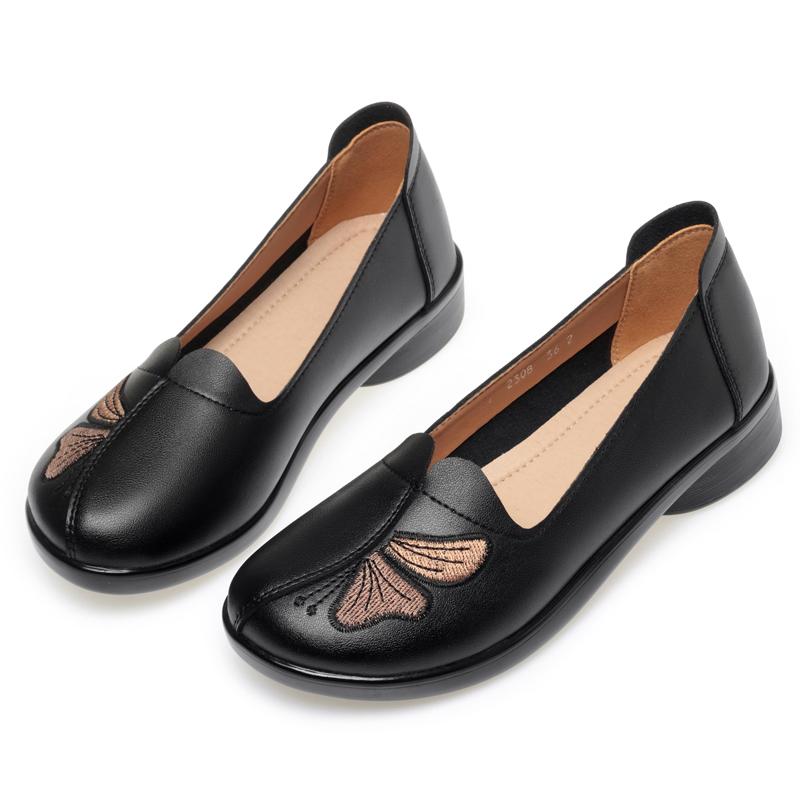 Fashion AIYUQI Women Flat Shoes 2025 Genuine Leather Spring Casual Shoes Women Slip-on Middle-aged Non-slip Mom Shoes Female