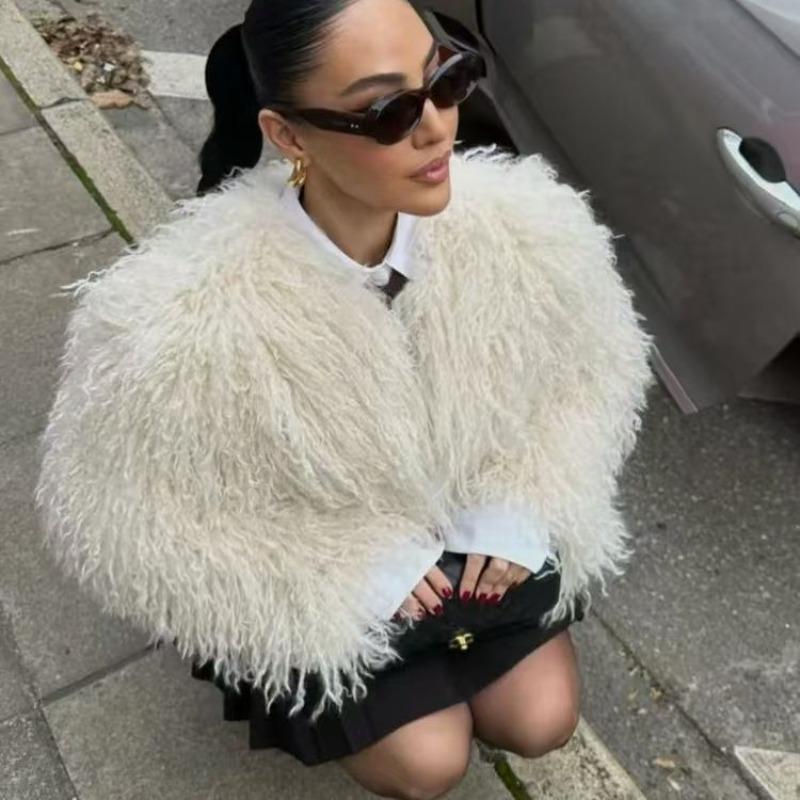 Women's clothing autumn and winter beach sheep hair imitation fur new artificial fur street girl long-sleeved top short