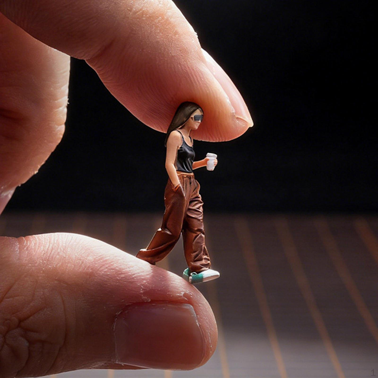 

1:64 Girl with Coffee Model Street Scene Decor, Realistic Photo Prop Stimulated Tiny People