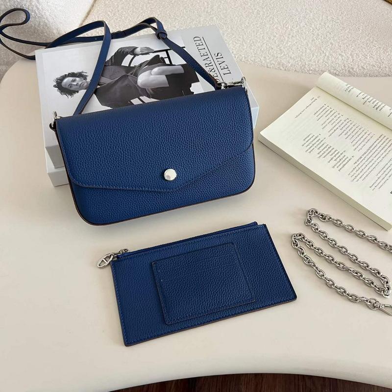 26 New leather women's bags, first layer cowhide lychee pattern envelope, mini small bag chain, single shoulder oblique span bag cross-border.