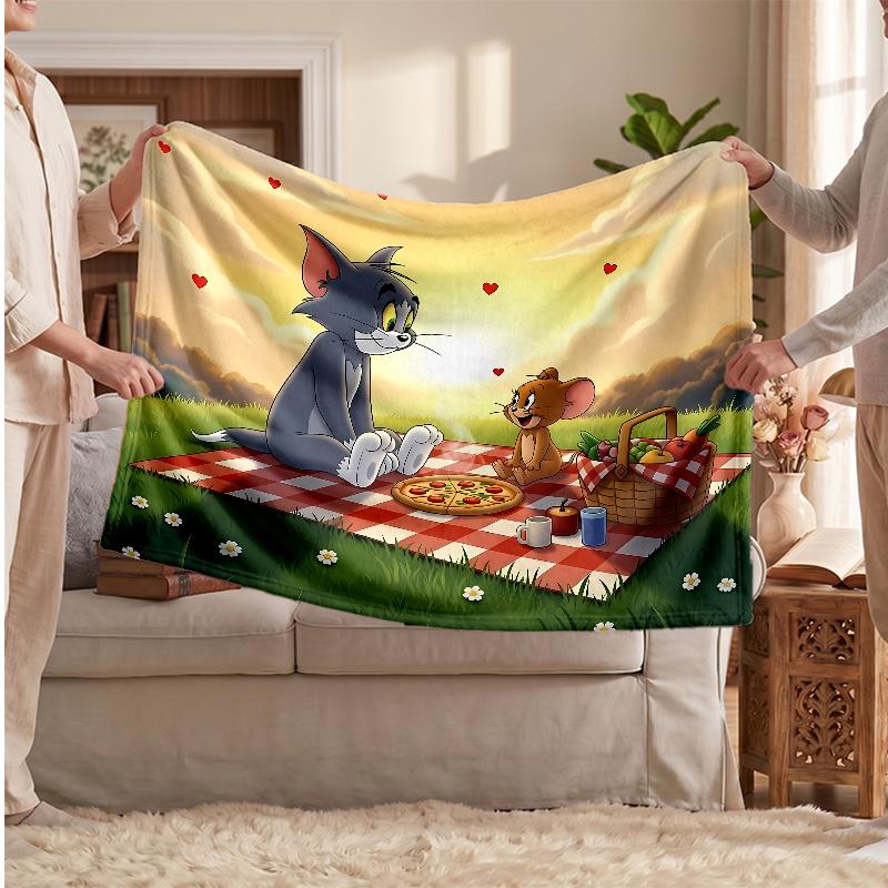 Tom and Jerry Printed Flannel Blanket, Skin Friendly Warm Throw for Indoor Couch Bed Daily Use