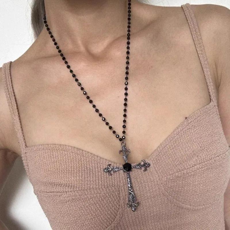 New Vintage Gothic Cross Necklace Collarbone Necklace Fashion Long Statement Choker Zirconia Unique Style for Women Men