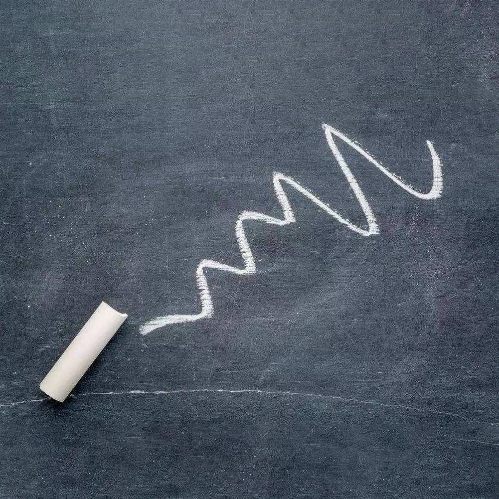 Stationeries 12 Sticks Dustless Drawing Chalk School Office Supplies with Chalkboard Eraser