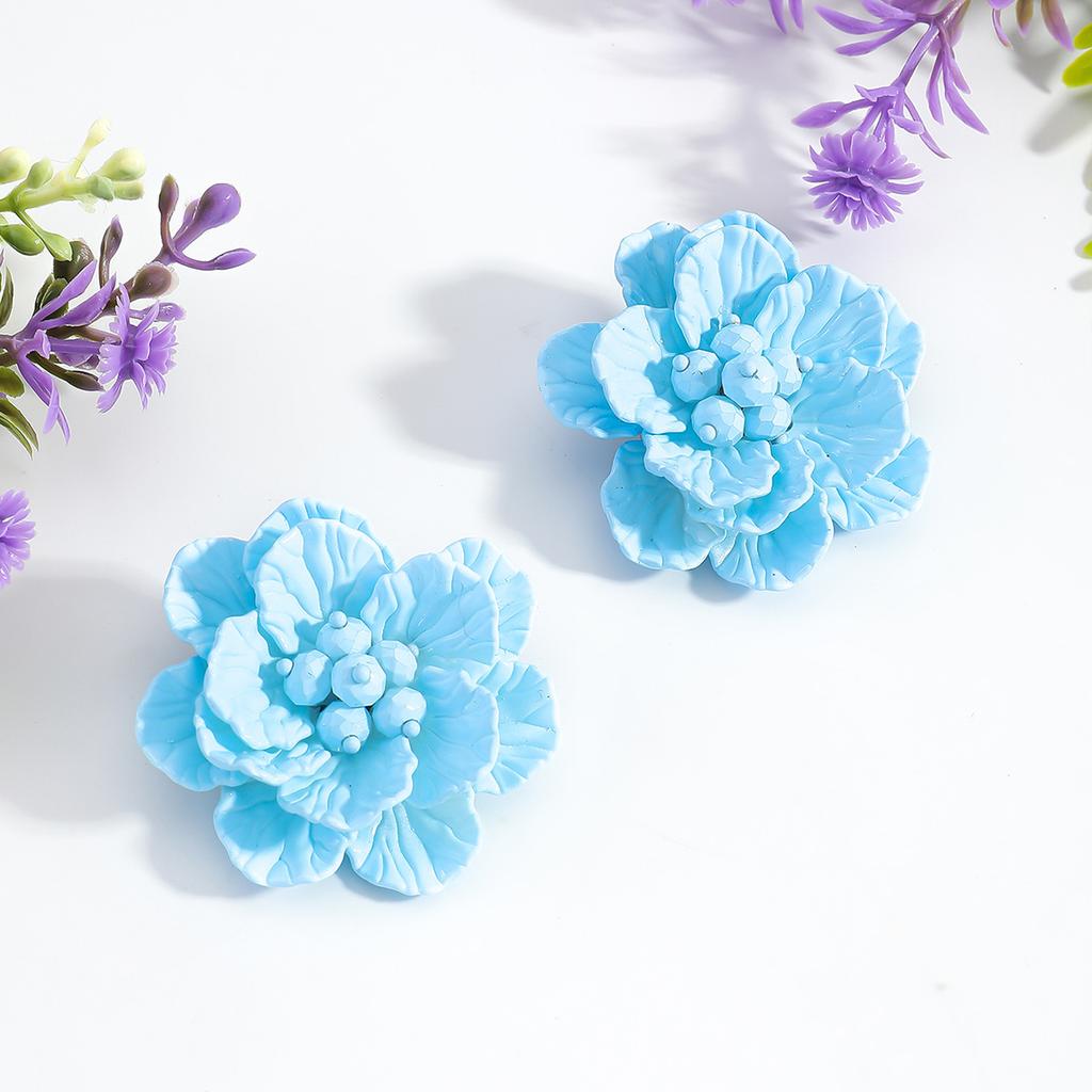 Retro double-layer handmade flower stud earrings personalized fashion three-dimensional petal temperament versatile small fresh earrings women