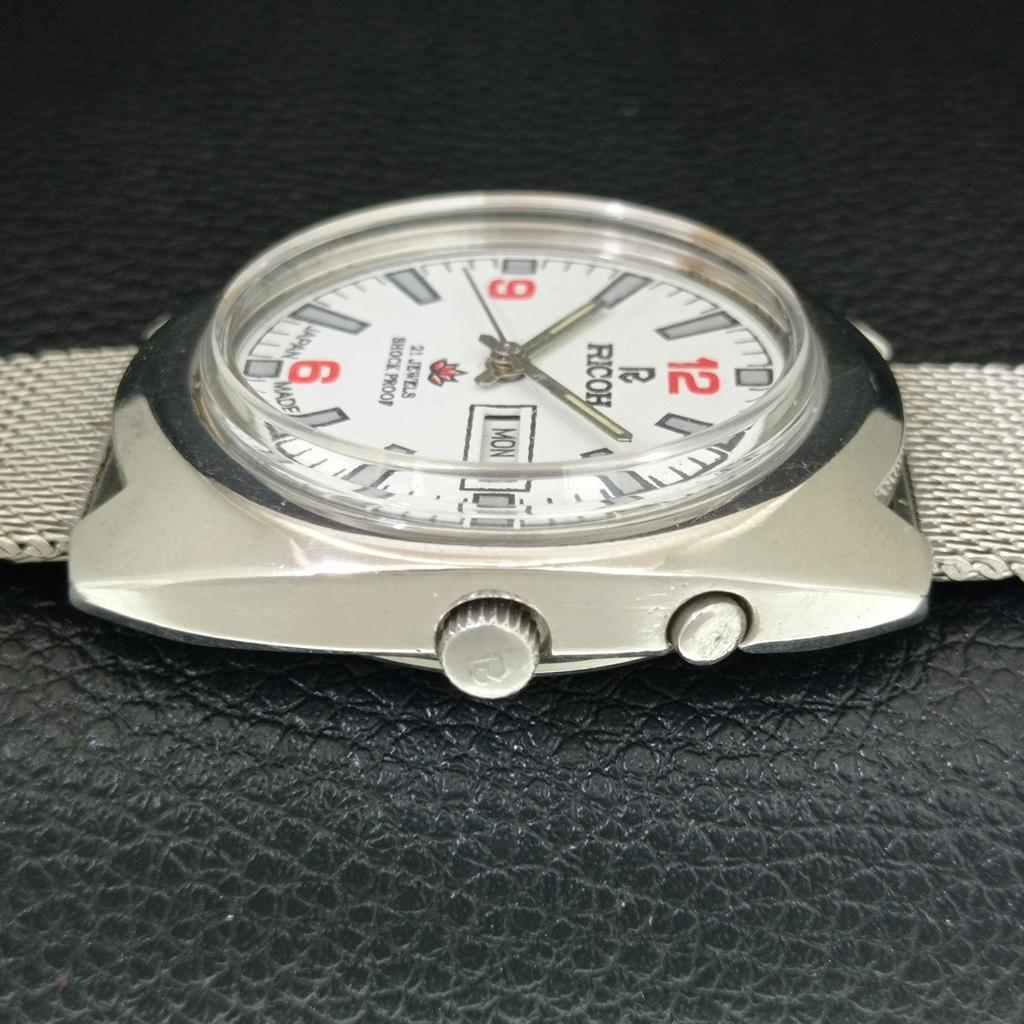 VINTAGE RICOH R31 AUTOMATIC JAPAN MENS WHITE COLOR DIAL WATCH A707736-1