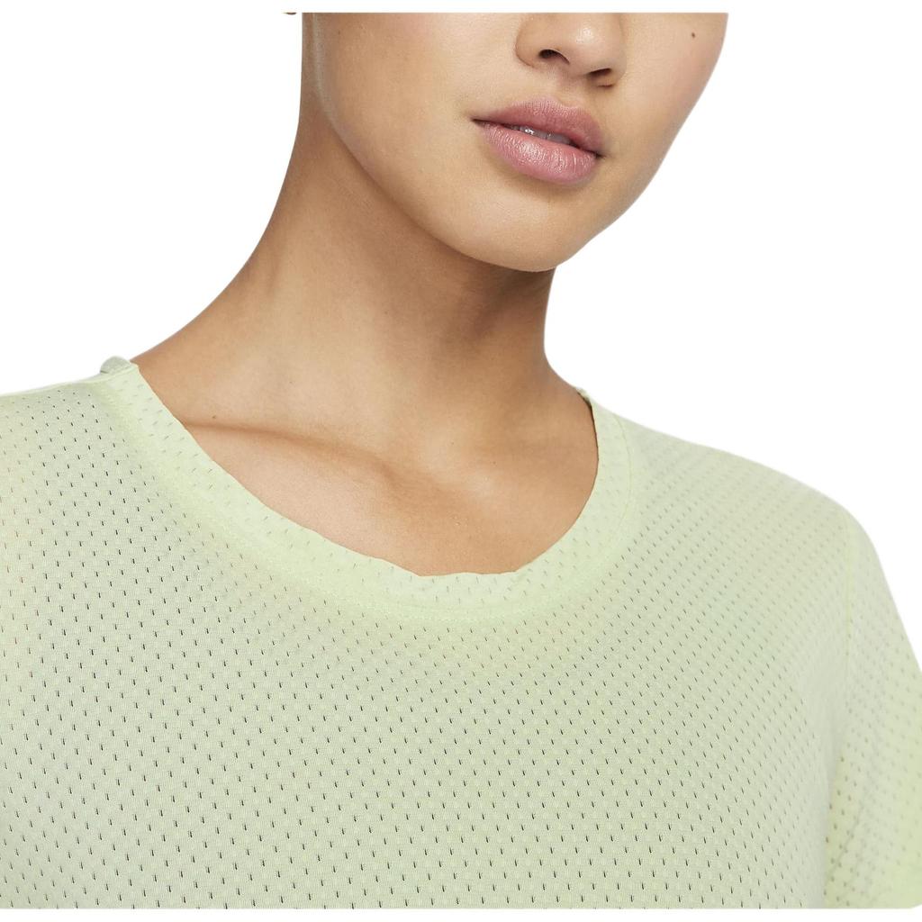 New Nike T Shirts Women's Green DX0132-343