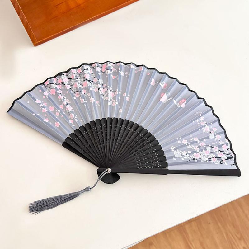 

Веер для свадьбы Подарки для гостей Веер для дома из бамбука Деревянная ручка Ткань Дешевый складной Fecher Crafts Китайские товары