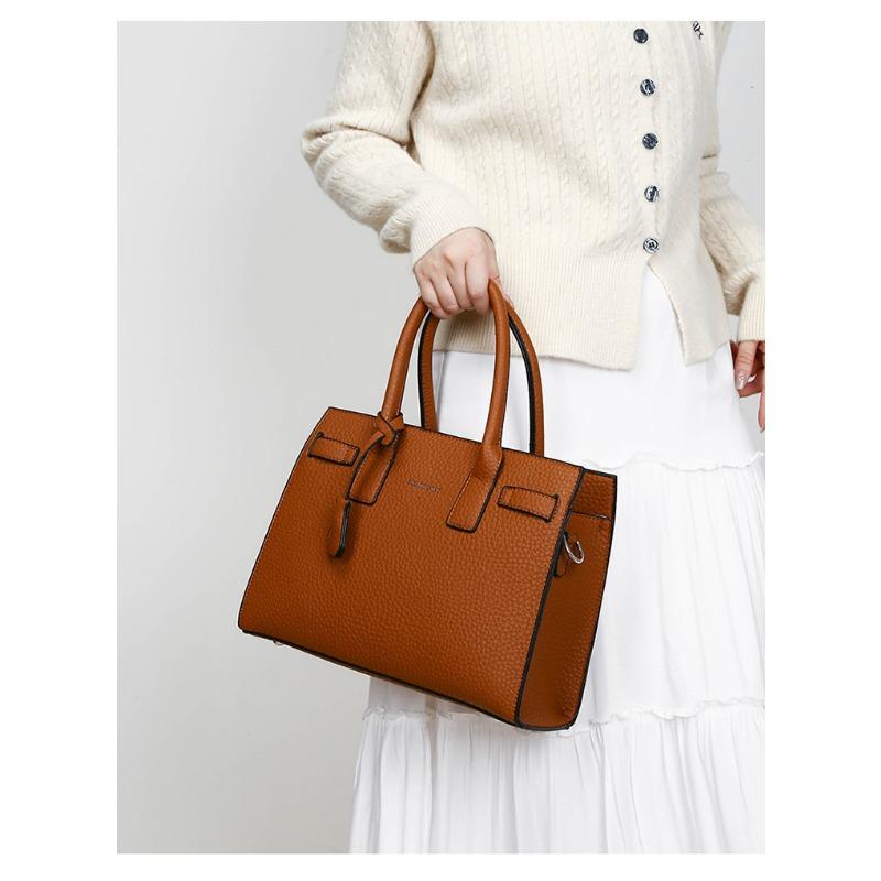 Charm Autumn and Winter, Fashion Leadership! European and American Style Lychee Pattern Women's Hand Bag, Brand New Debut.