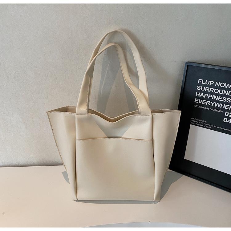 Large Capacity Women's Spring and Summer New Commuter Shoulder Bag Casual Fashion Portable Tote Bucket Bag