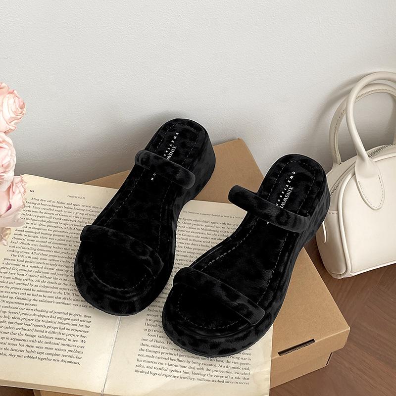 Pink Leopard Print with Skirt Thick-soled One-word Slippers Women's Summer Wear 2025 New High-end Versatile Cool Slippers