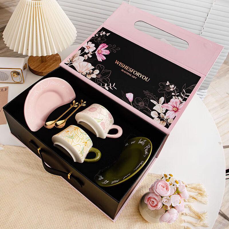 Elegant Silver Coffee Cup and Saucer Gift Set серебряный