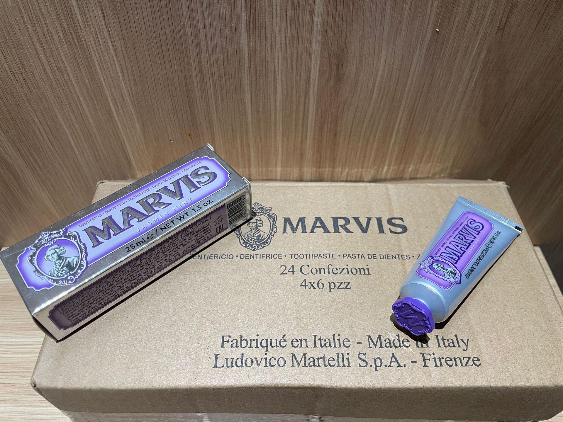 

Зубна паста Mars Mint 25 мл - Італійський свіжий подих і відбілювання Сувенірна зразка