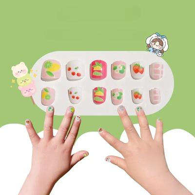 Manikyr – Nagelklistermärke