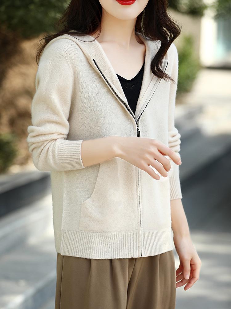 Women's Ready-to-Wear Wool Cardigan: Zipper, Pockets, Hood, Casual Loose Fit, Long-Sleeved. Perfect for Autumn/Winter.