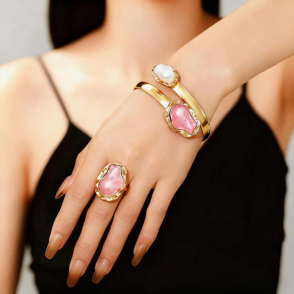 Baroque Pearl Choker - European & American Style with Irregular Design, Simple Metal Open Necklace