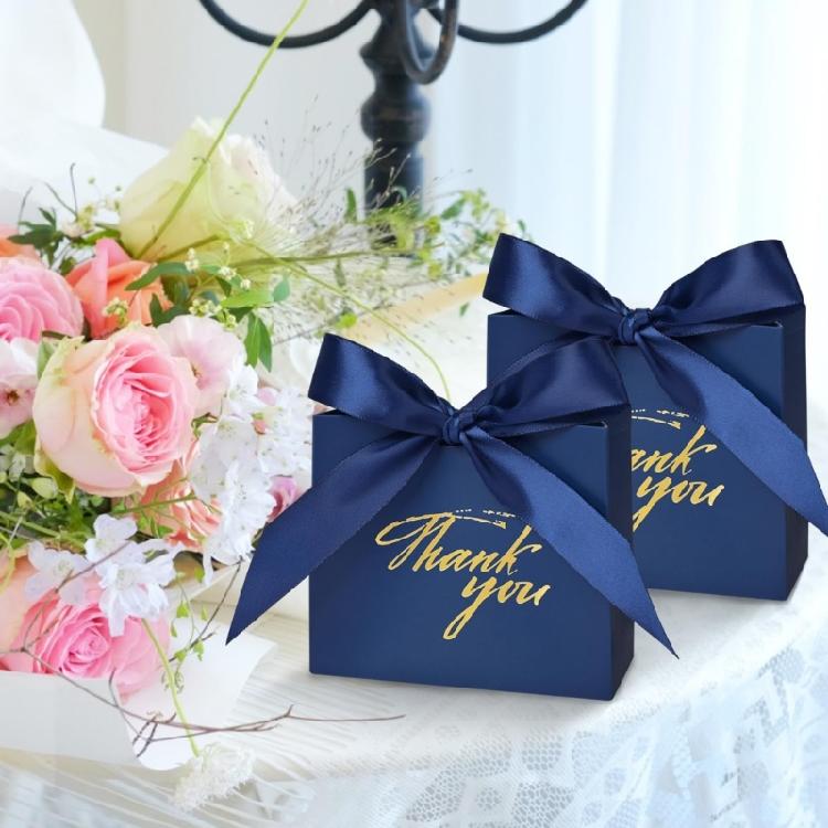 Festival European Style Paper Candy Box With Gold Embellishments Paper Candy Container for Parties and Ceremonies