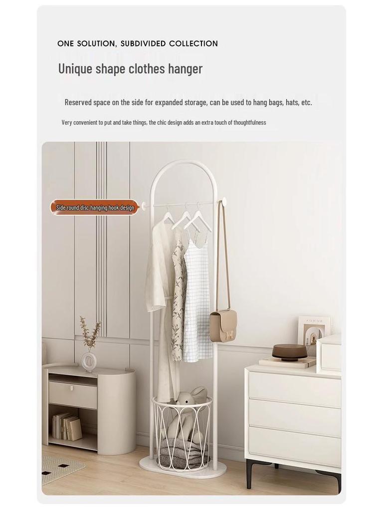Elegant Utrymmesbesparande Golvställ för Kläder & Rockar med Förvaringshyllor