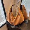 Casual Relaxation Large-capacity Bag Women's Commuter Shoulder Bag Velvet Bread Oblique Span Bag Women's Versatile