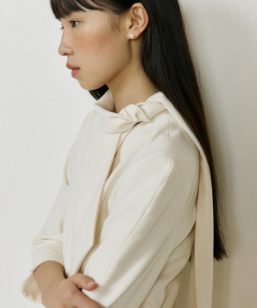 Lucirju Muffler One-Piece (Ivory)