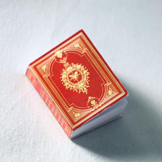 Neškodný model dekorace domečku pro panenky, jemné zpracování, ozdoby, dárek