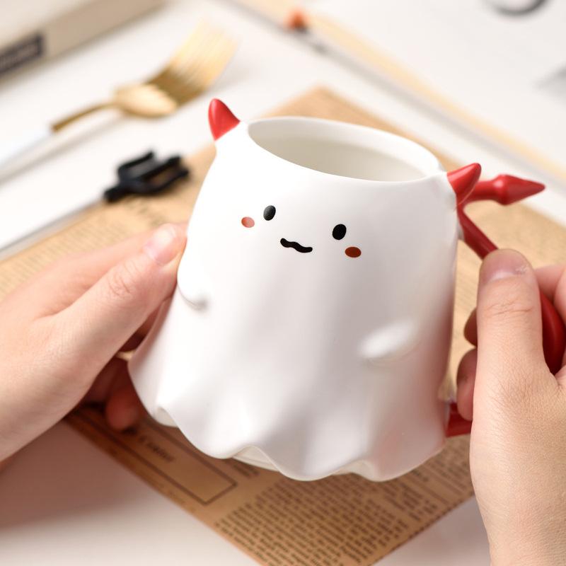 

Хэллоуин Керамическая кружка Креативная кружка для кофе в виде дьявола 500 мл/16 унций Многоразовая с вилкой - Задумчивый подарок для семьи и друзей One Size