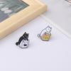 Black & White Cartoon Kitten Brooch - Simple Cat Shape Alloy Accessory