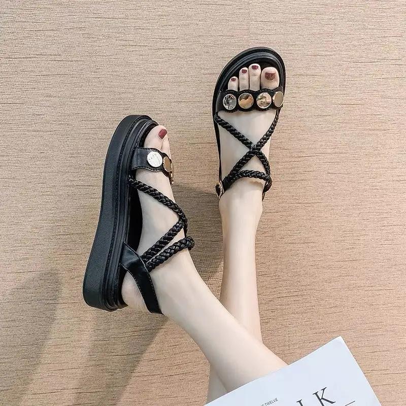 

Buckles Outdoor Ladies Shoes Chic and Elegant Wholesale Comfortable New Breathable Fashion Shoe Asian Size Daily Women s Sandals 40