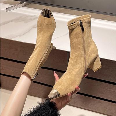 Kurze Stiefel mit grobem Absatz und quadratischer Zehenpartie für Damen im Herbst, neue Mode, Wildleder mit Metallkappe, kurze Röhre, elastische Stiefel, schmale Stiefel