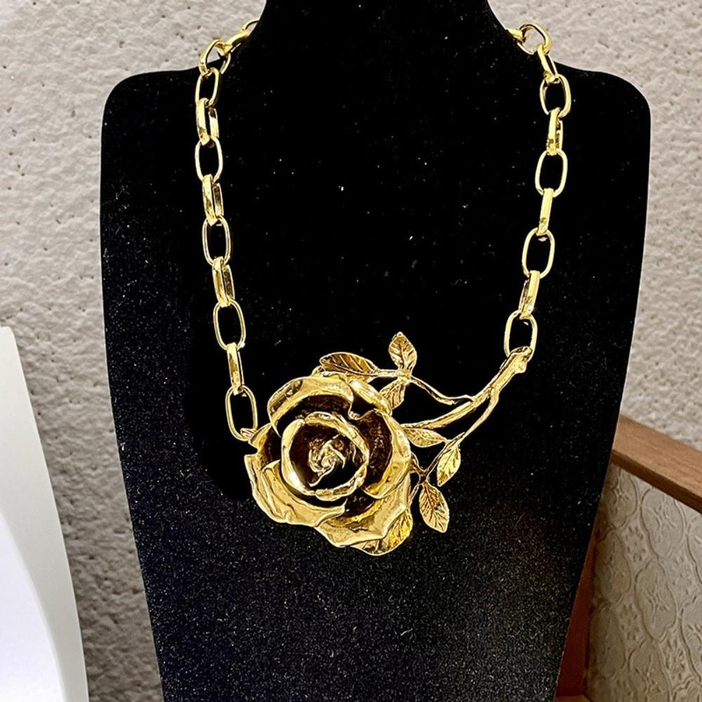 Luxury Exaggerated Flower Necklace Big Neck Chain Jewelry Metal Rose Necklace  Banquet