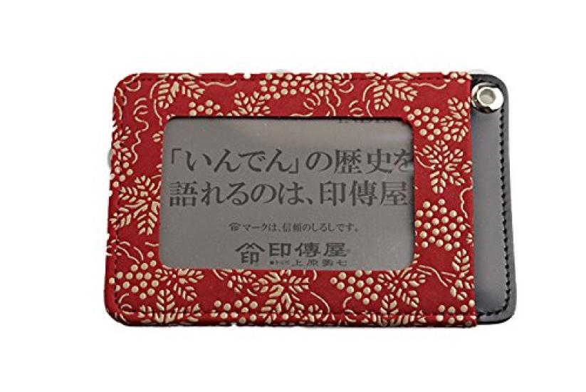 

Inden Indenya Yushichi Uehara Indenya Genuine leather Pass holder Pass holder Model number 2525 Red background x white lacquer Grape pattern Genuine