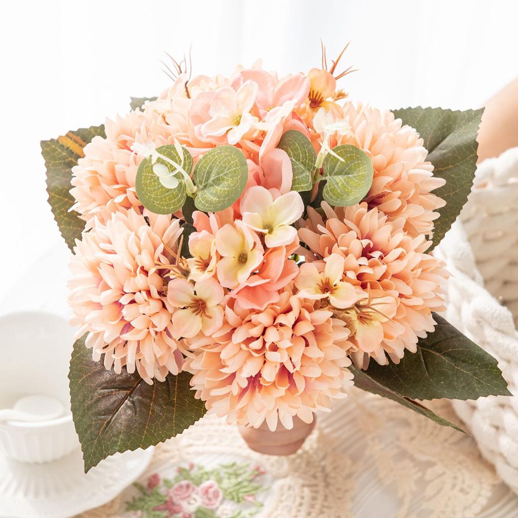 Artificial Flowers 6 Branches Bulbous Chrysanthemum Hydrangea Eucalyptus Leaves Silks Valentine Wedding Bouquet Home Decora Yard