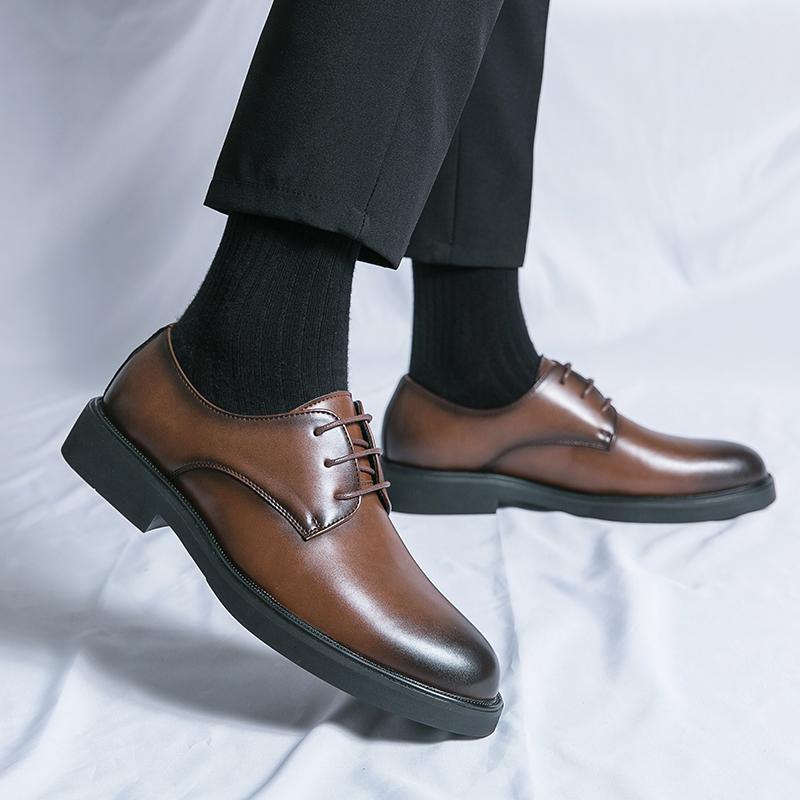 Spring Autumn Soft Sole Comfortable Casual Shoes Men's Outdoor Hiking Travel Shoes High End High Quality Men's Suit Dress Shoes