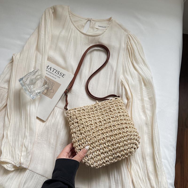 Straw Bag Women's Beach Shoulder Bag Crossbody Bag Large Capacity Women's Bag