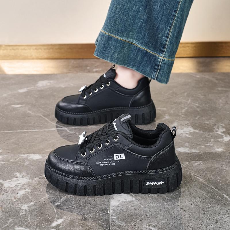 

Fashion CRLAYDK Women Platform Fashion Sneakers Chunky Leather Thick Sole Comfortable Casual Tennis Walking Ladies Skateboard Shoes 42
