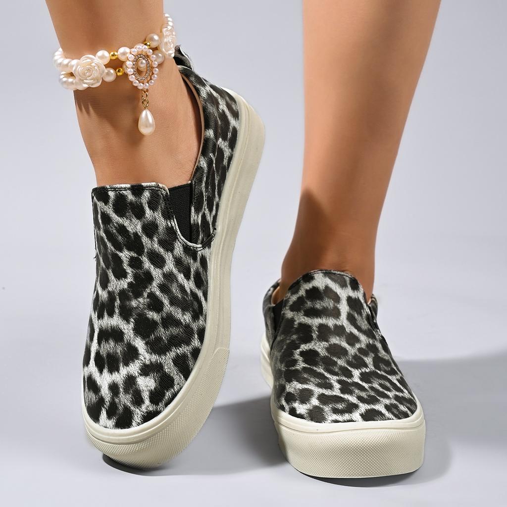 Große Größe Frühling Leopardenmuster Freizeitschuhe Damen Board Schuhe flache Sohle Koreanische Version vielseitig Ins Tide Slipper dicke Sohle