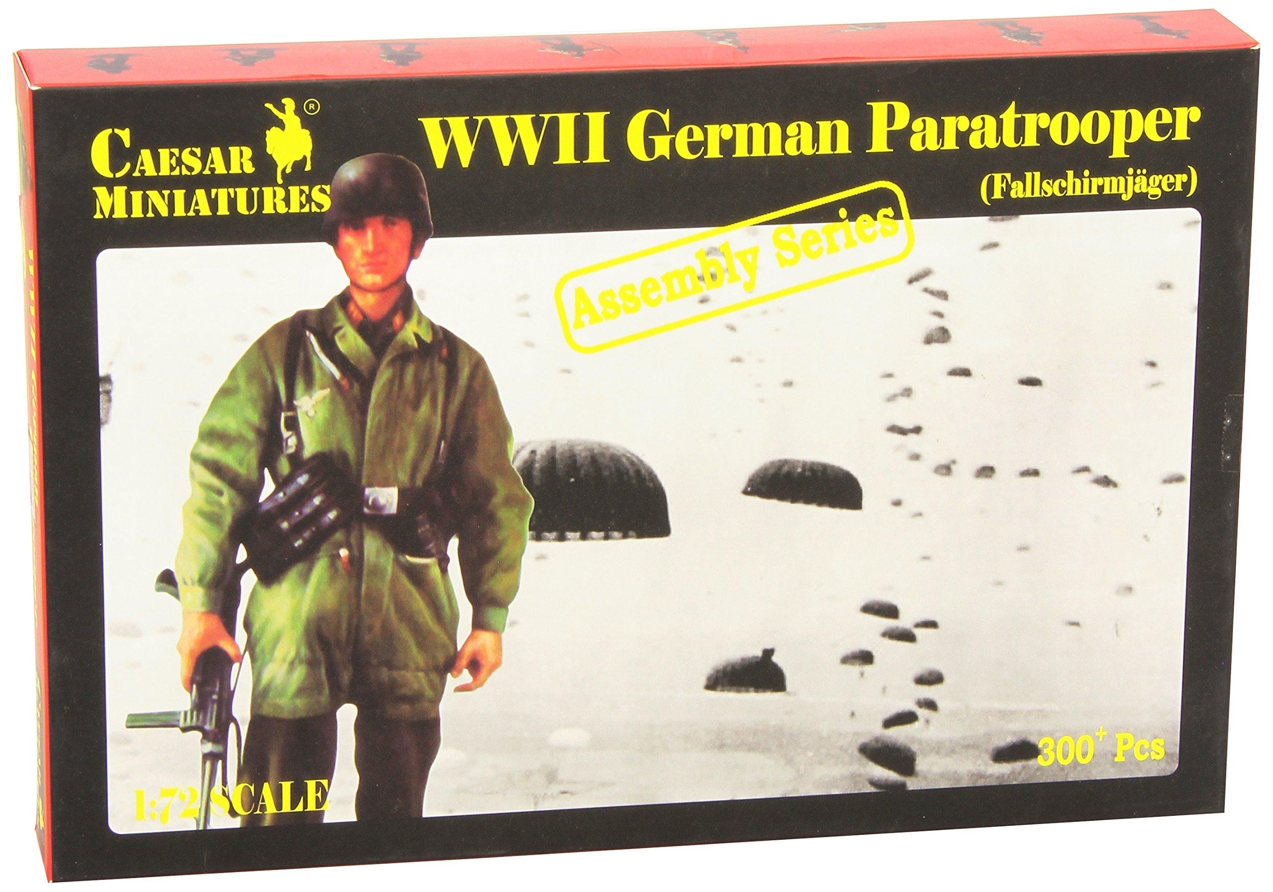 

Caesar Set CM7712 WWII German Airborne Plastic Toy Soldier your own figures (Construct 1/72 scale)