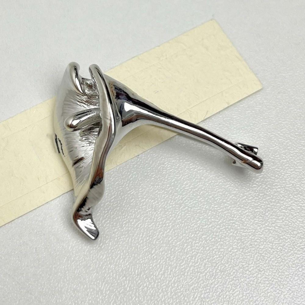 Corsage Ornament Calla Brooch French Style Metal Glossy Brooch Uniform Zantedeschia Pins  Party