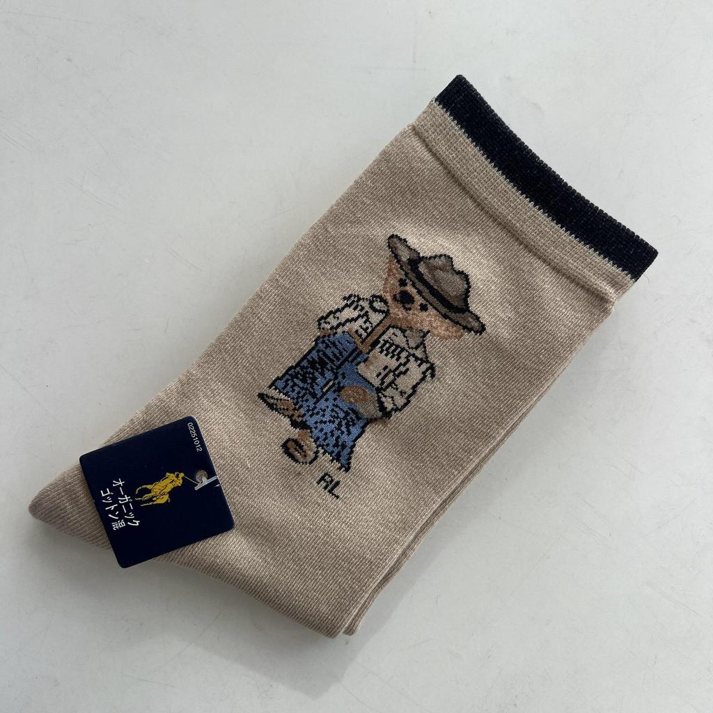 Trendy Mid-Calf Women's Cotton Socks - Four Seasons Style with Cartoon Little Bear Design