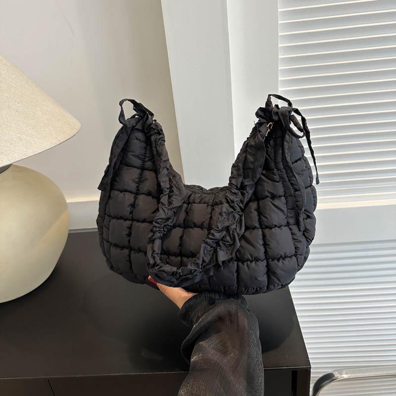 2023 Trendy Pleated Shoulder Bag for Women - Early Autumn Versatile Underarm Style