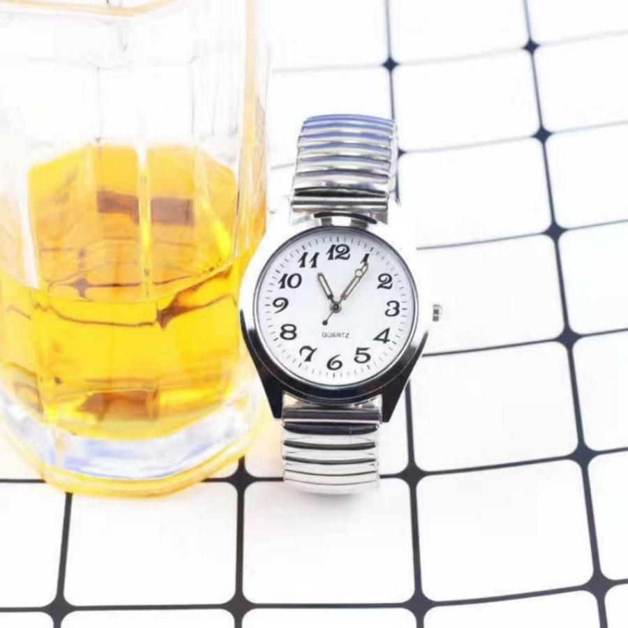 

Літній Водонепроникний Світловий Годинник з Великим Цифровим Циферблатом для Чоловіків та Жінок зі Шкіряним Ремінцем