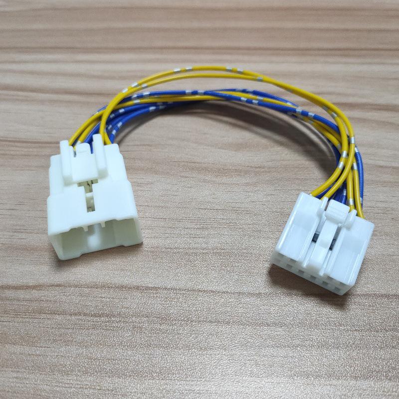 10PIN Plug for Lexus Mark Levinson Amplifier (Model: 20260401)