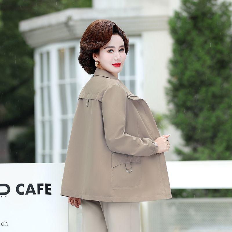 Plus Size 2025 Casual Autumn Windbreaker for Middle-Aged and Elderly Women