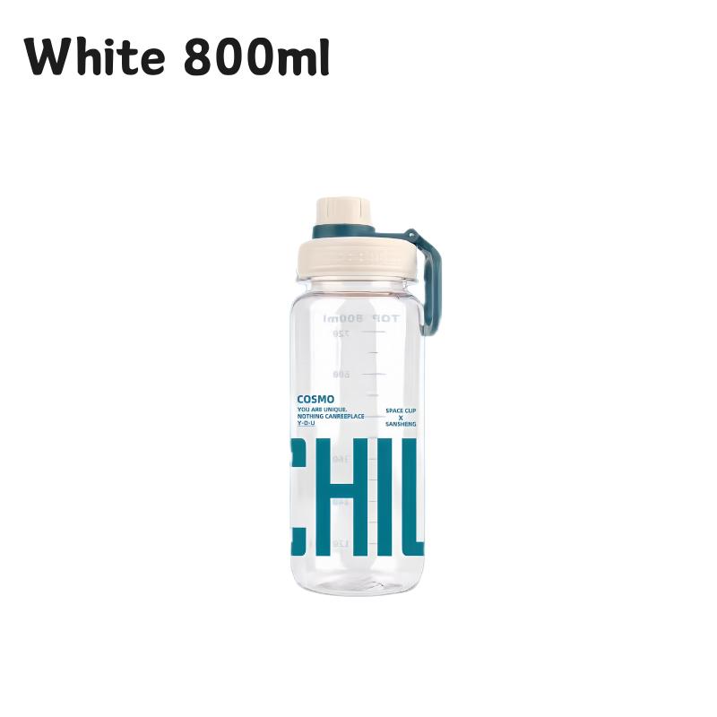 800ML Sport-Wasserflasche mit großer Kapazität mit Tragegriff Kunststoff Gym Wasserbecher Tragbare Fitness-Trinkwasserkanne BPA-frei