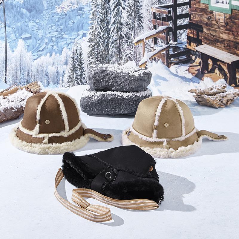 New Cute Velvet Bag Hat Autumn and Winter Straps Niche Design Versatile Warm and Cold Hat Bag Two