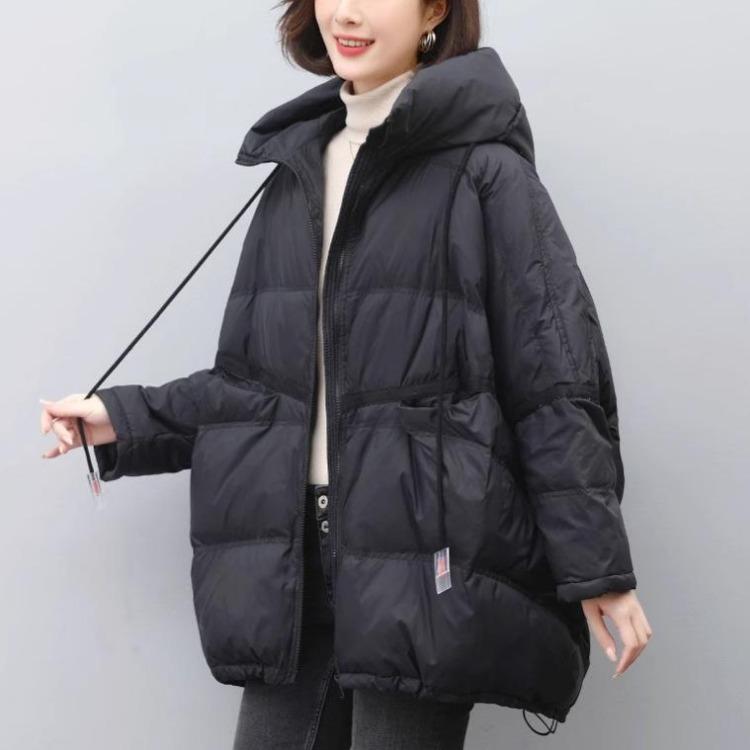 

Зимняя женская куртка 2024 года средней длины большого размера, утолщенное пальто из пуха белой утки, свободного кроя для мам среднего возраста XXL (160-180 jin) чёрный