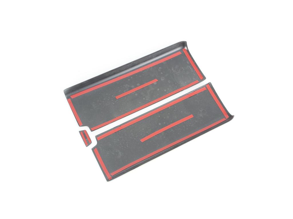 Interior Trim Kit for Voyah Dream Home Models: Armrest Box Sticker & Glossy Console Panel