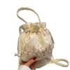 Haftowana torba typu koszyk w stylu chińskim Hanfu: Ręcznie robiona torba crossbody z koronką